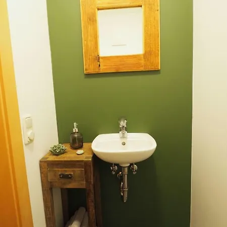 Marieindenbergen - Ihre Private Apartament